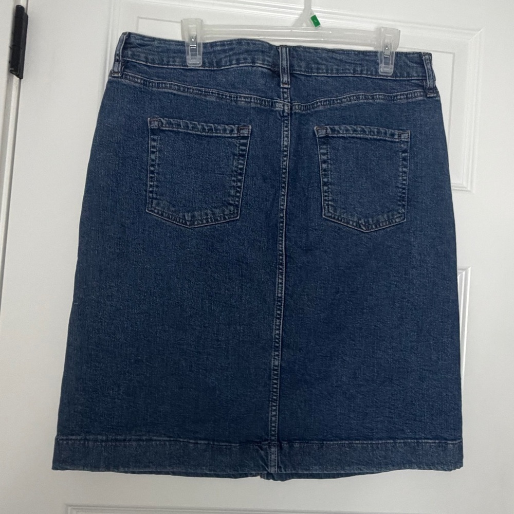 Moving Sale Style & Co. Classic Blue Denim Midi Jean Skirt Size 16P - Picture 2 of 5